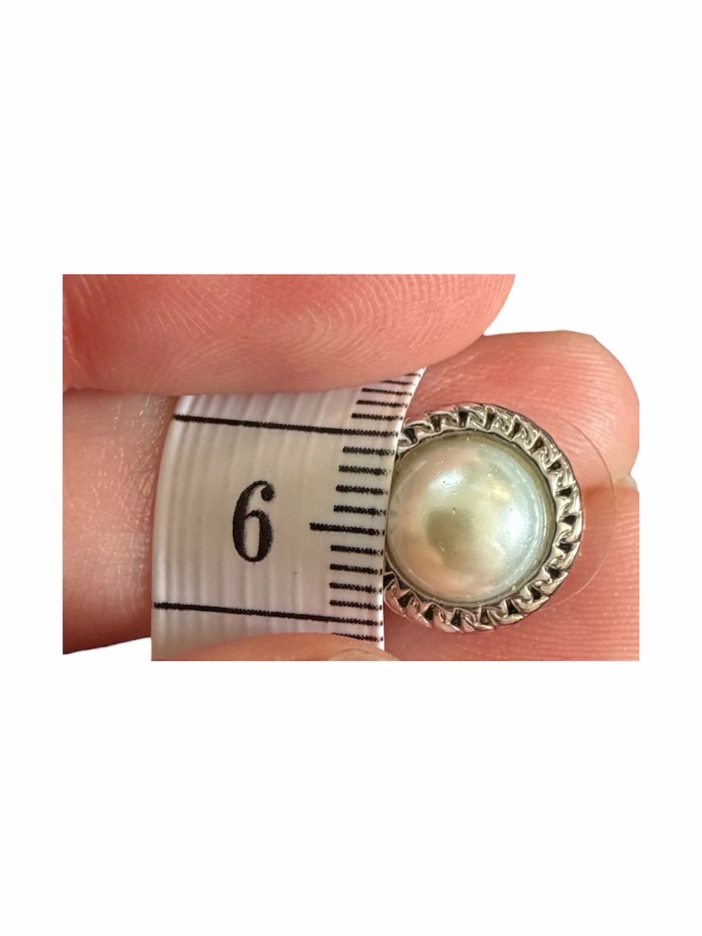 Silver Faux Pearl Stud Earrings Rope Border Classic Vintage Style - Picture 7 of 8